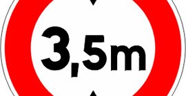 Accès-interdit-aux-véhicules-dont-la-hauteur-est-supérieure-au-nombre-indiqué
