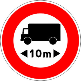 Accès-interdit-aux-véhicules-dont-la-longueur-est-supérieure-au-nombre-indiqué